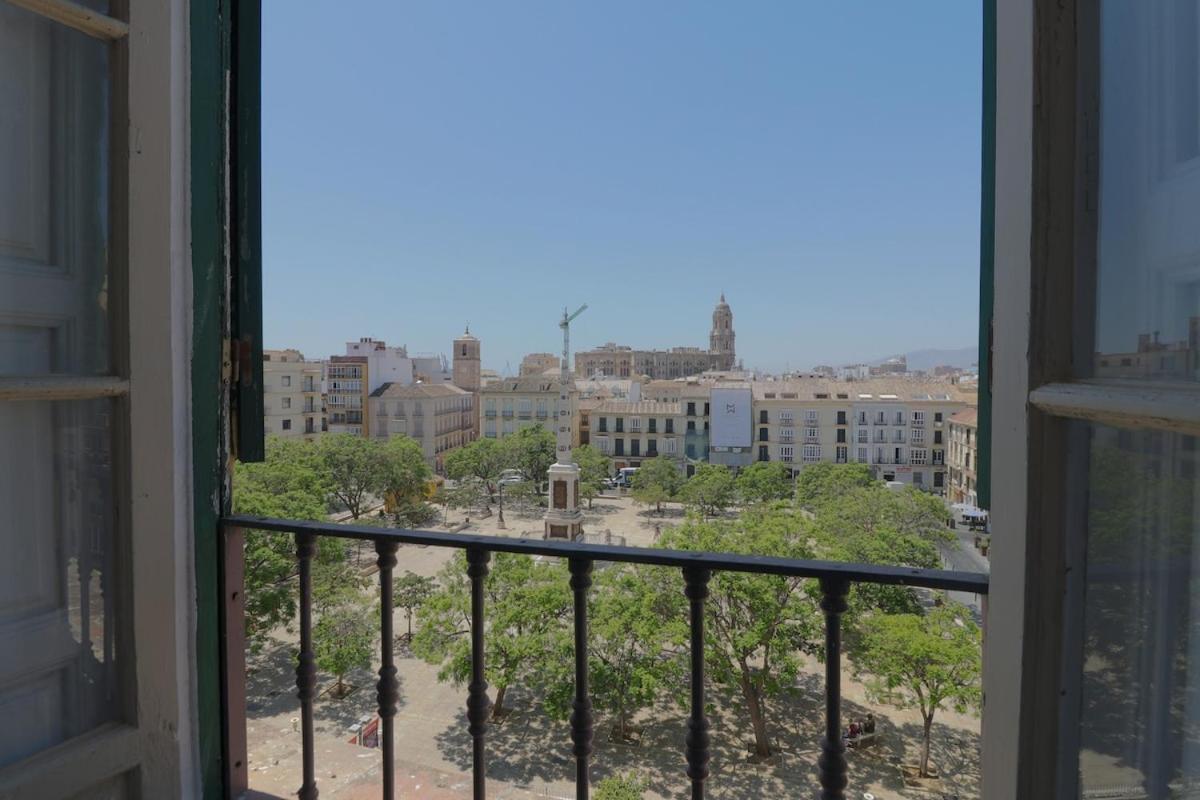 C11 - Cosy 7 Bedrooms In Plaza Merced Malaga Luaran gambar